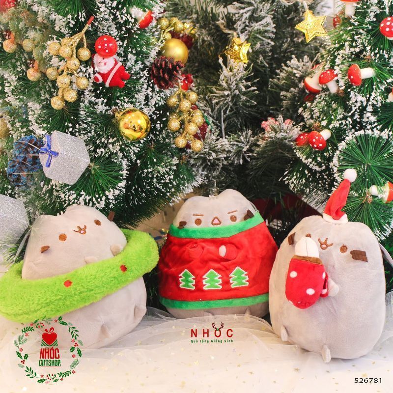 Thú bông noel mèo pusheen - Mặc áo cây thông - Xám - 20120