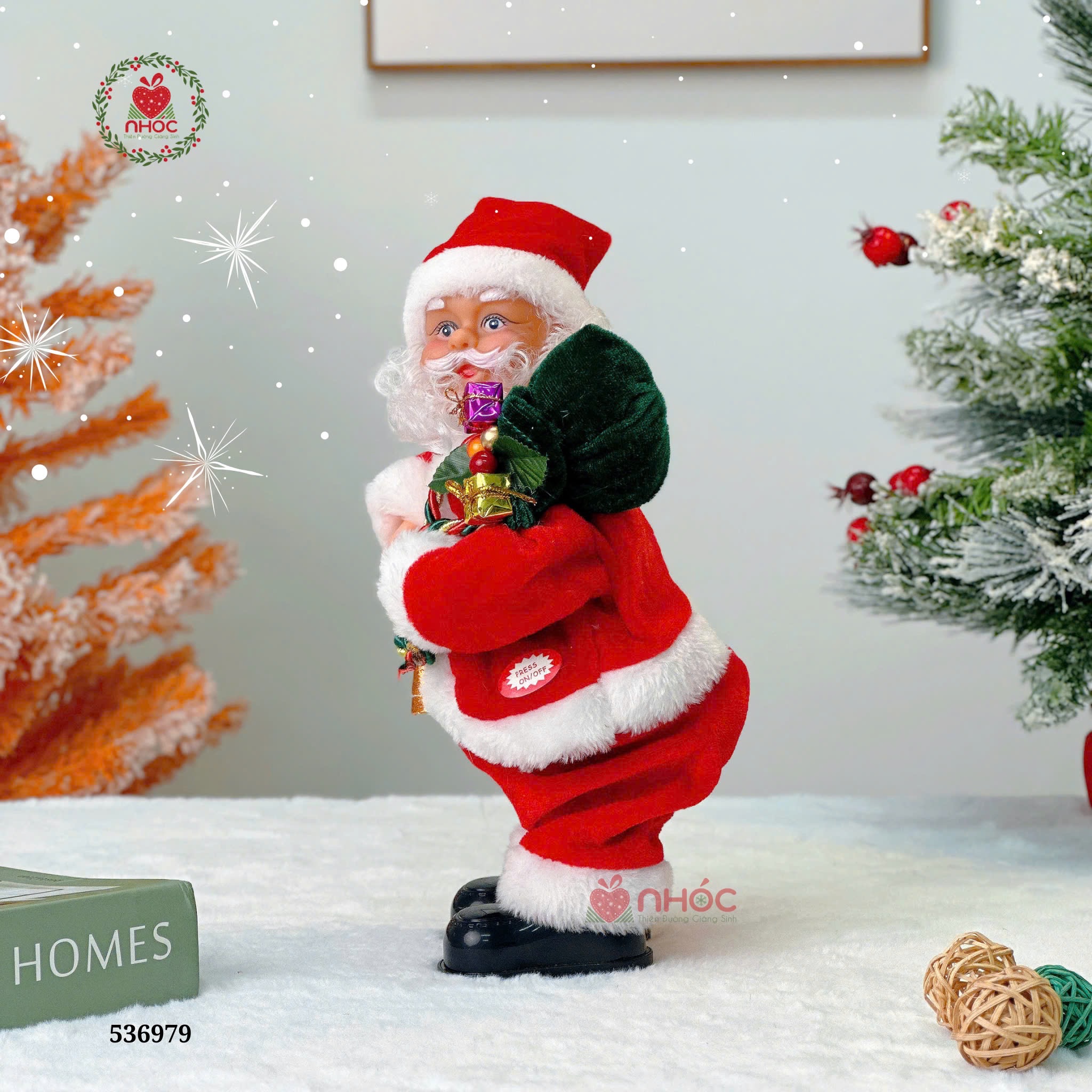 Ông già noel đứng nhạc nhảy vác túi quà - 30280