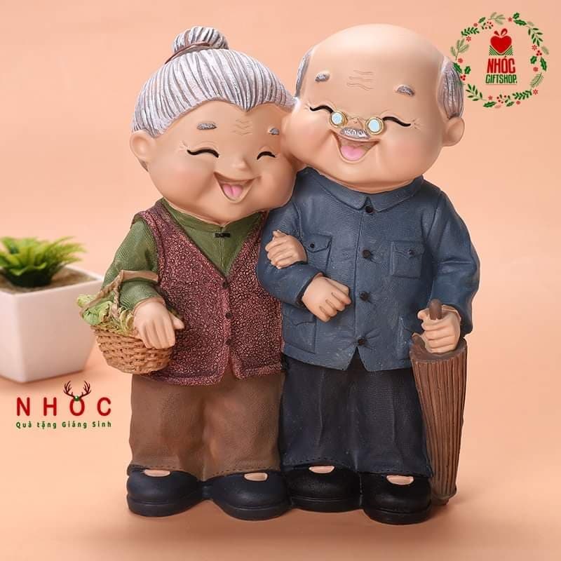 Tượng ống heo ông bà già đi chợ - 31001