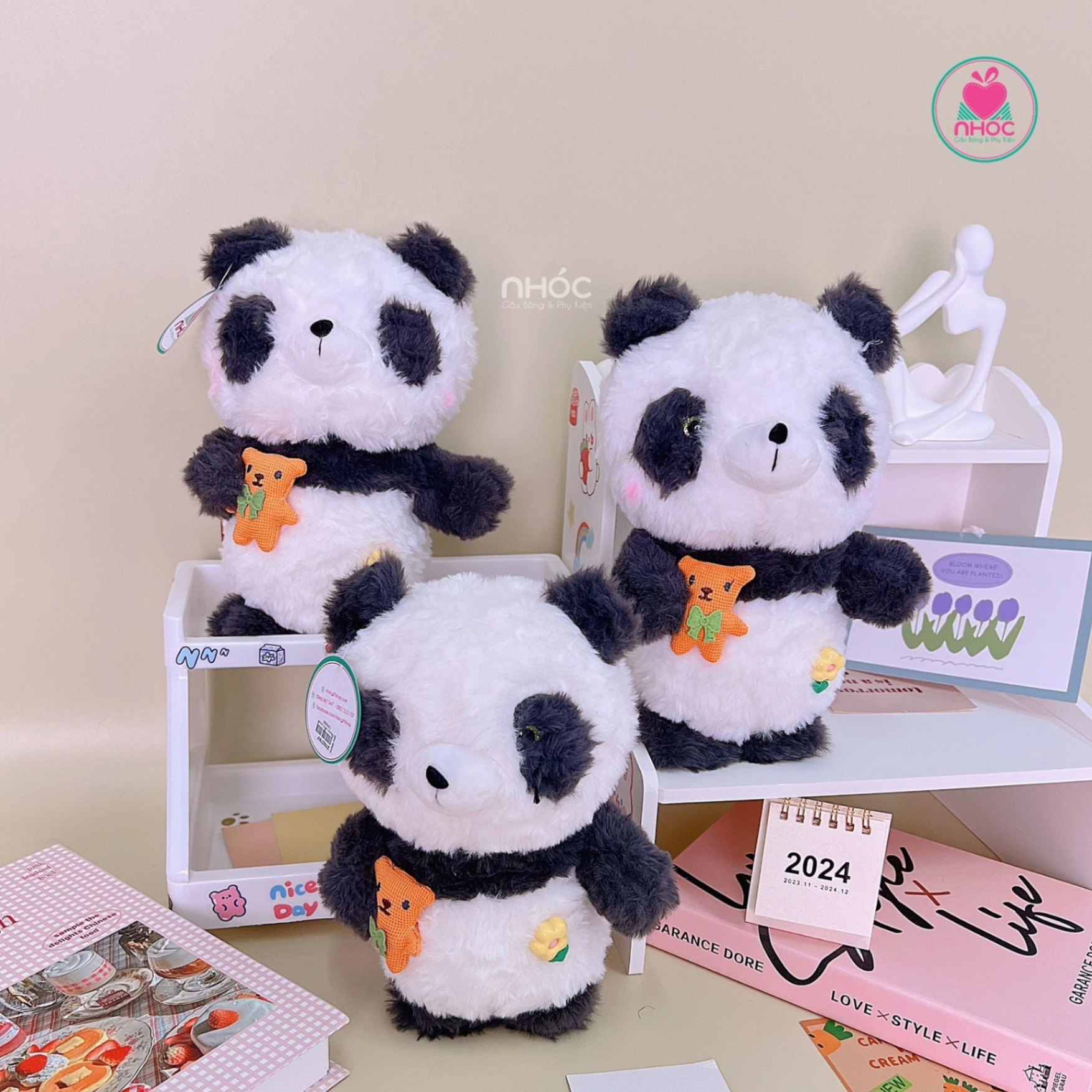 Thú bông nhỏ Panda ôm gấu len lông xù - 25120