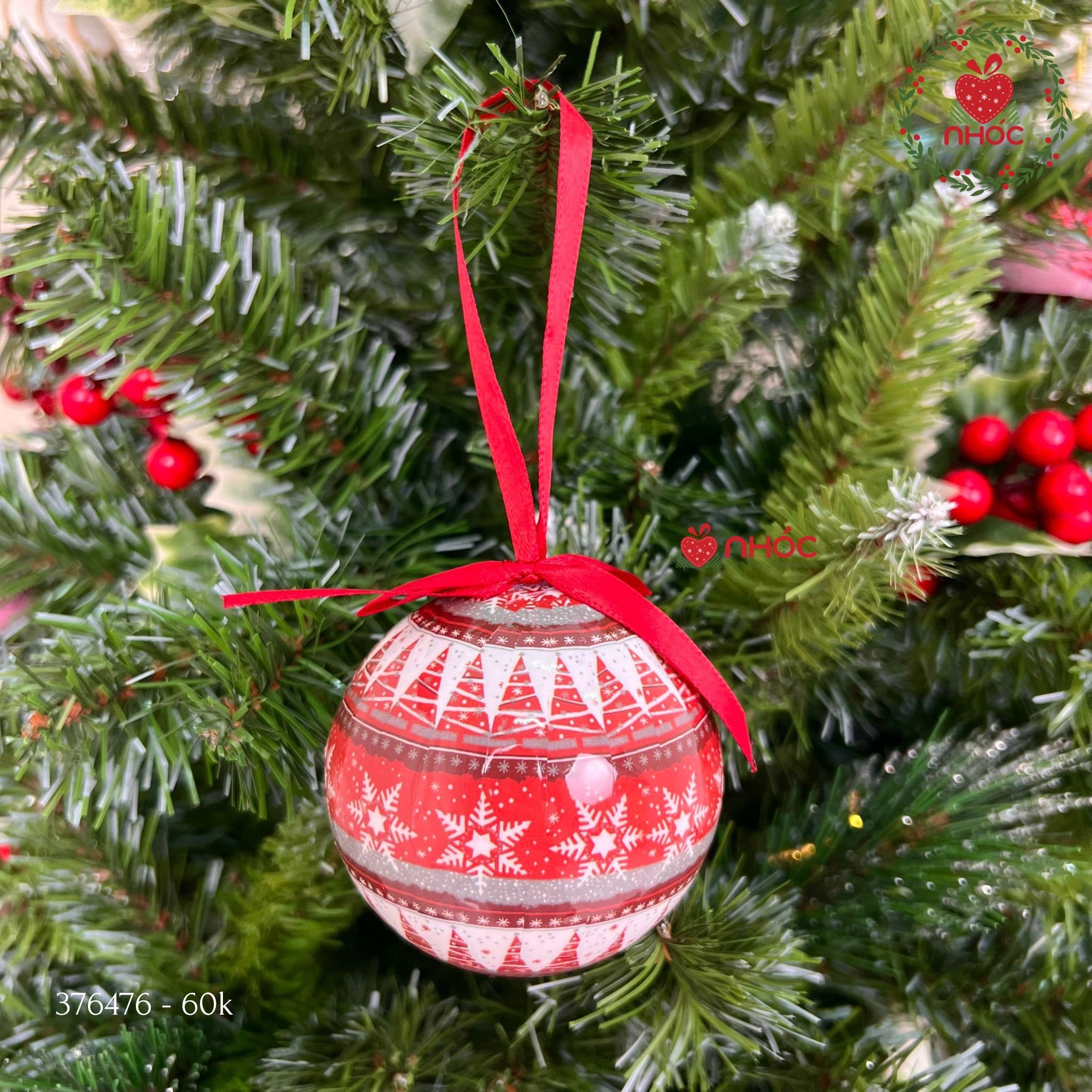 Trái châu đơn hoạ tiết noel - Cây thông hoa tuyết - 70 ly - 60