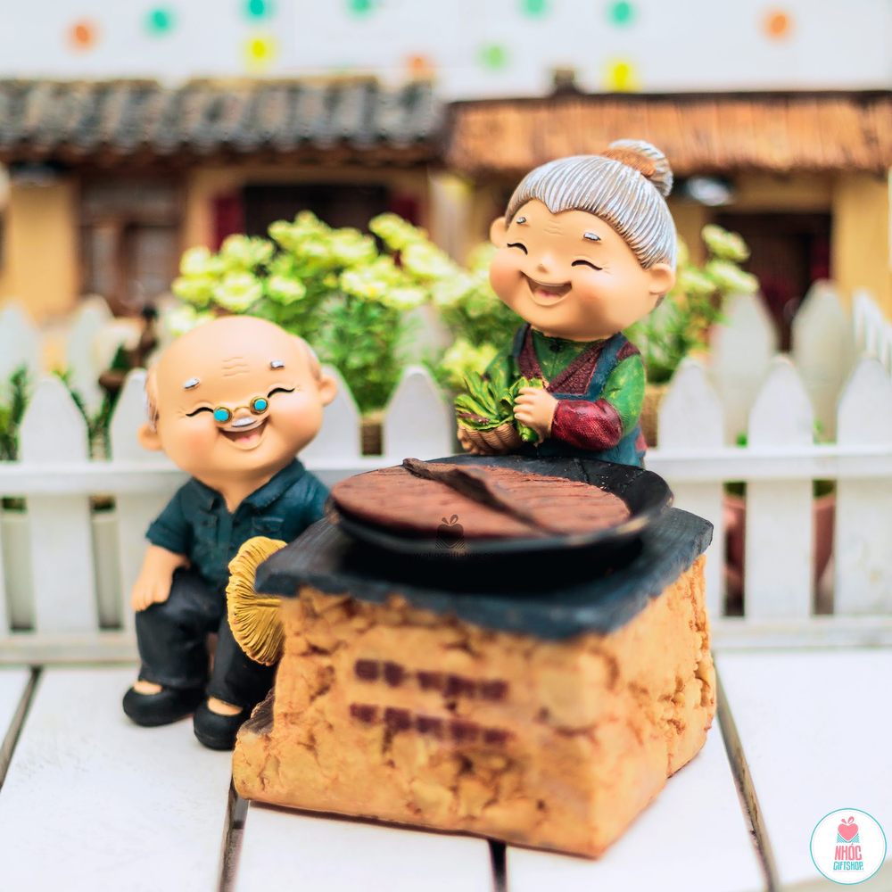 Tượng ông bà già nấu ăn - 31001