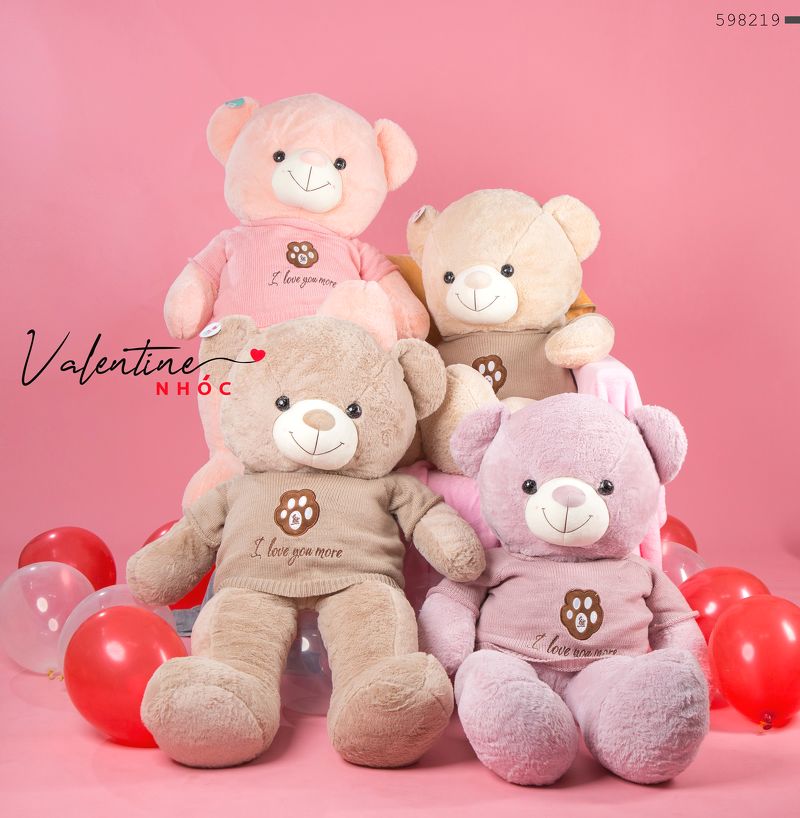 Gấu teddy áo len thêu bàn chân - 82001