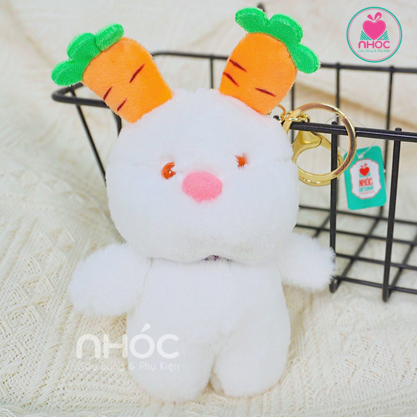 Móc khoá bông thỏ tai cà rốt lông xù - 7001