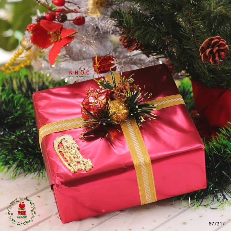 Phụ kiện trang trí noel hộp quà - 2750