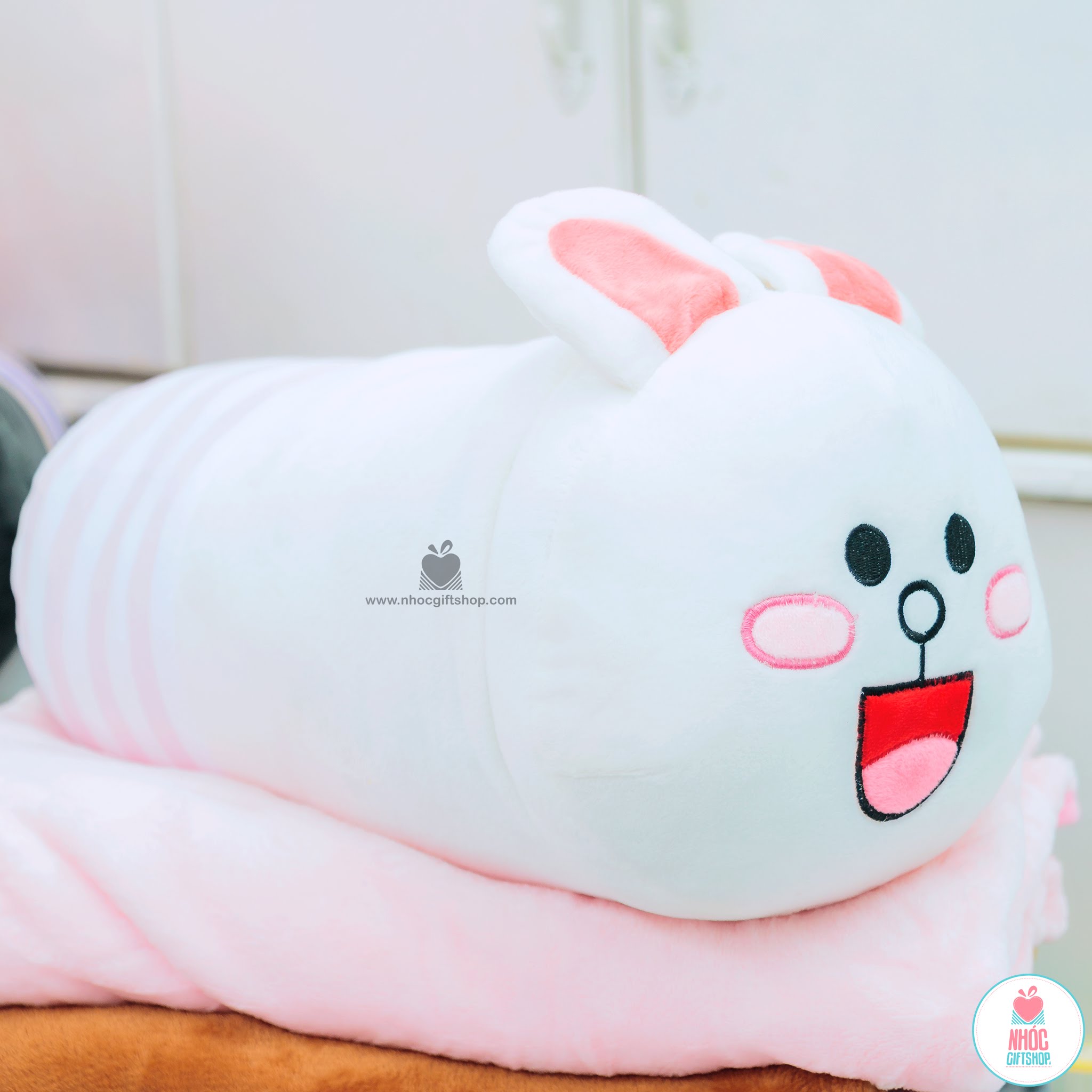 Gối mền ôm thú nằm sọc Thỏ cony - Trắng - 45380