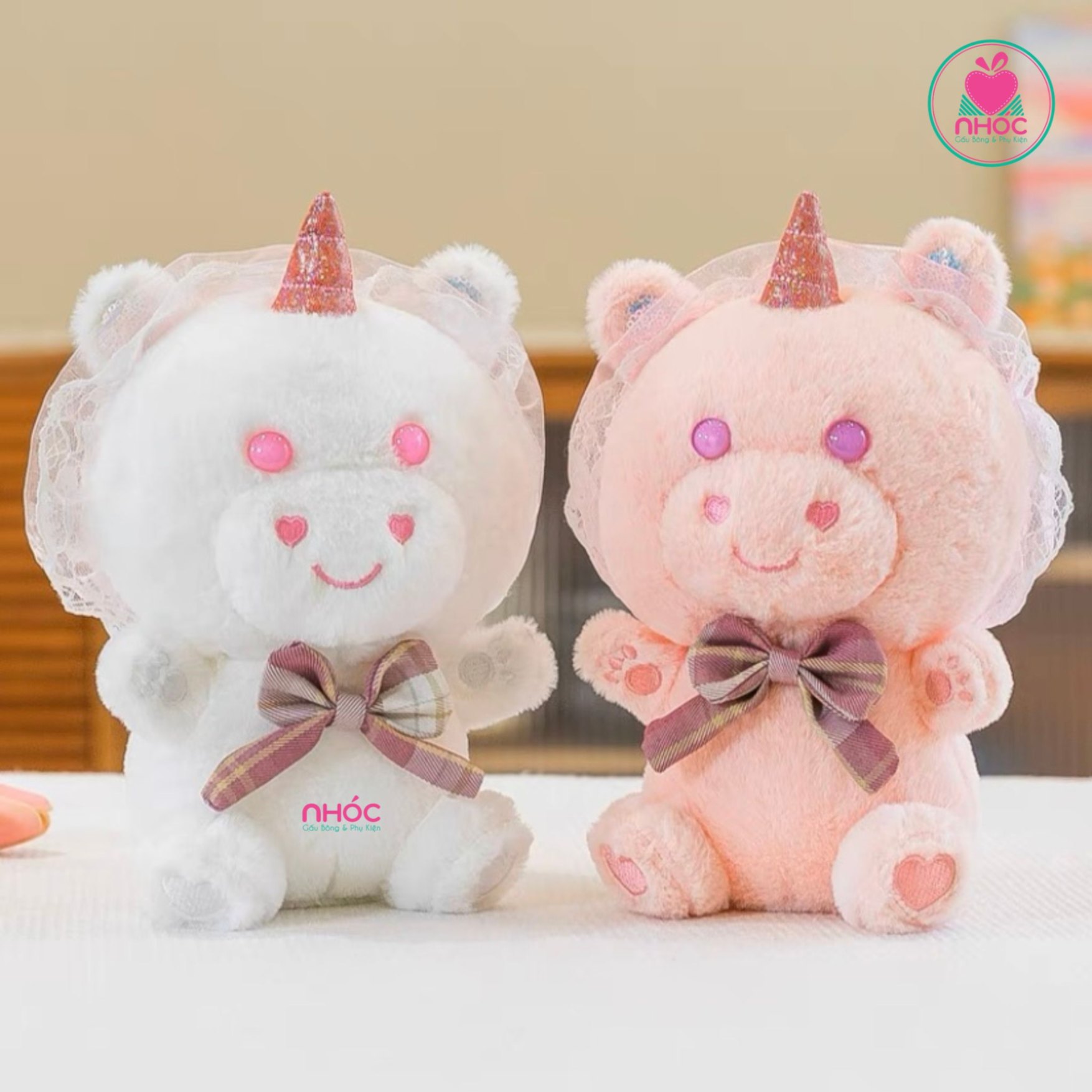 Thú bông nhỏ thỏ đội nón ren lông xù ngồi - 9501