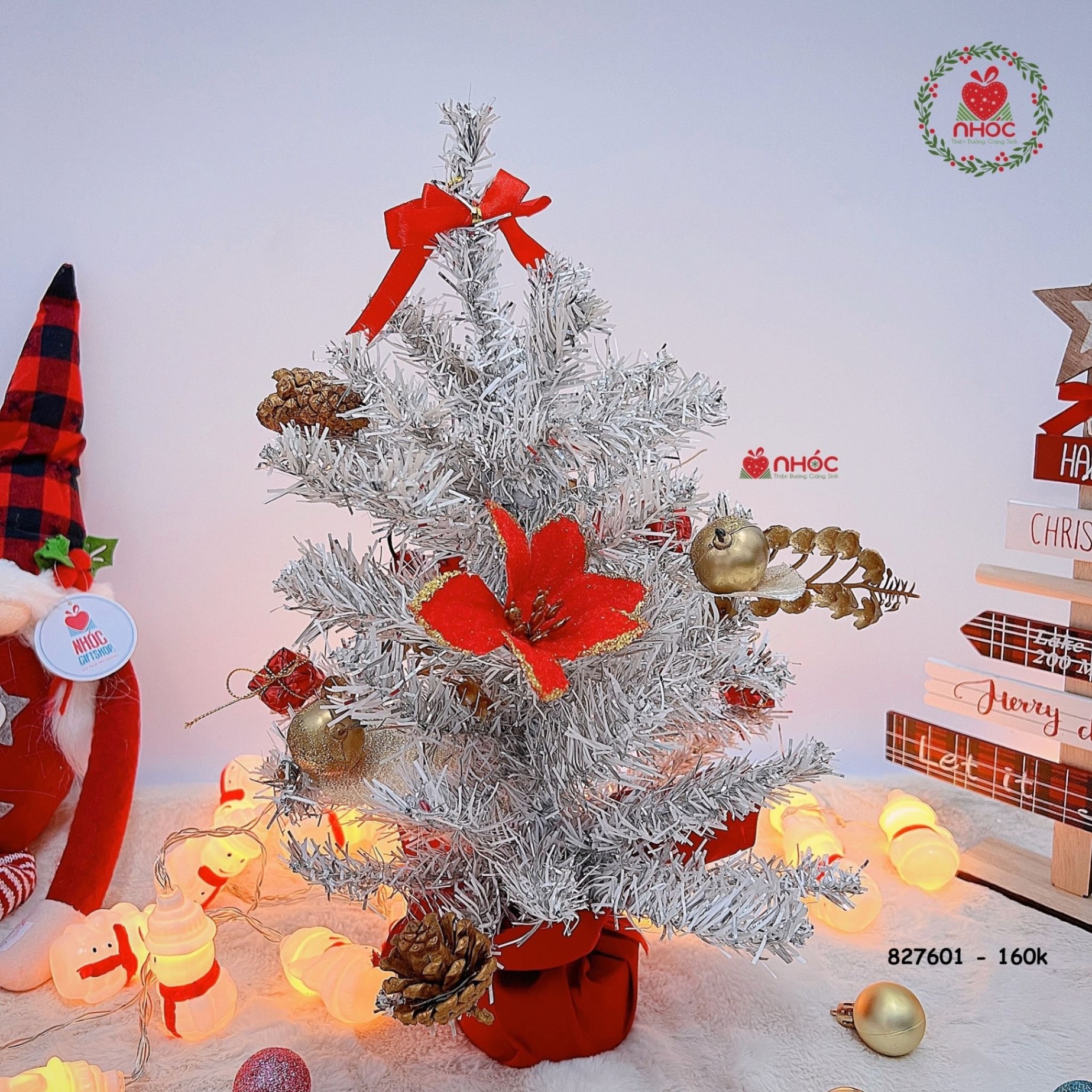 Cây thông noel để bàn 2 loại lá trái thông trùm trái đỏ - Trắng - 30160