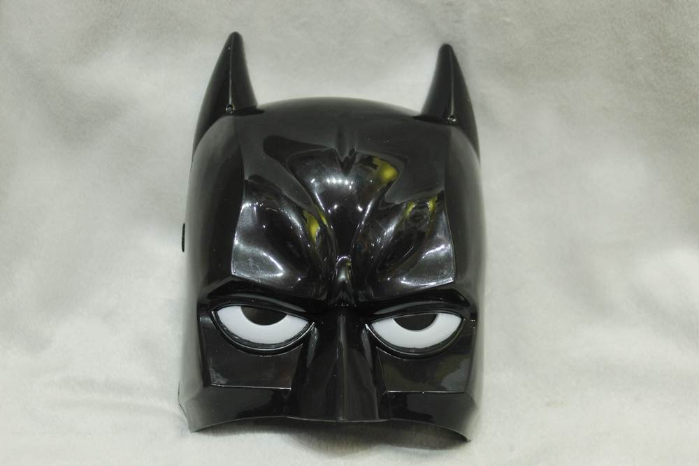 Mặt nạ nhựa TE có đèn - Siêu nhân Bat man - 8001