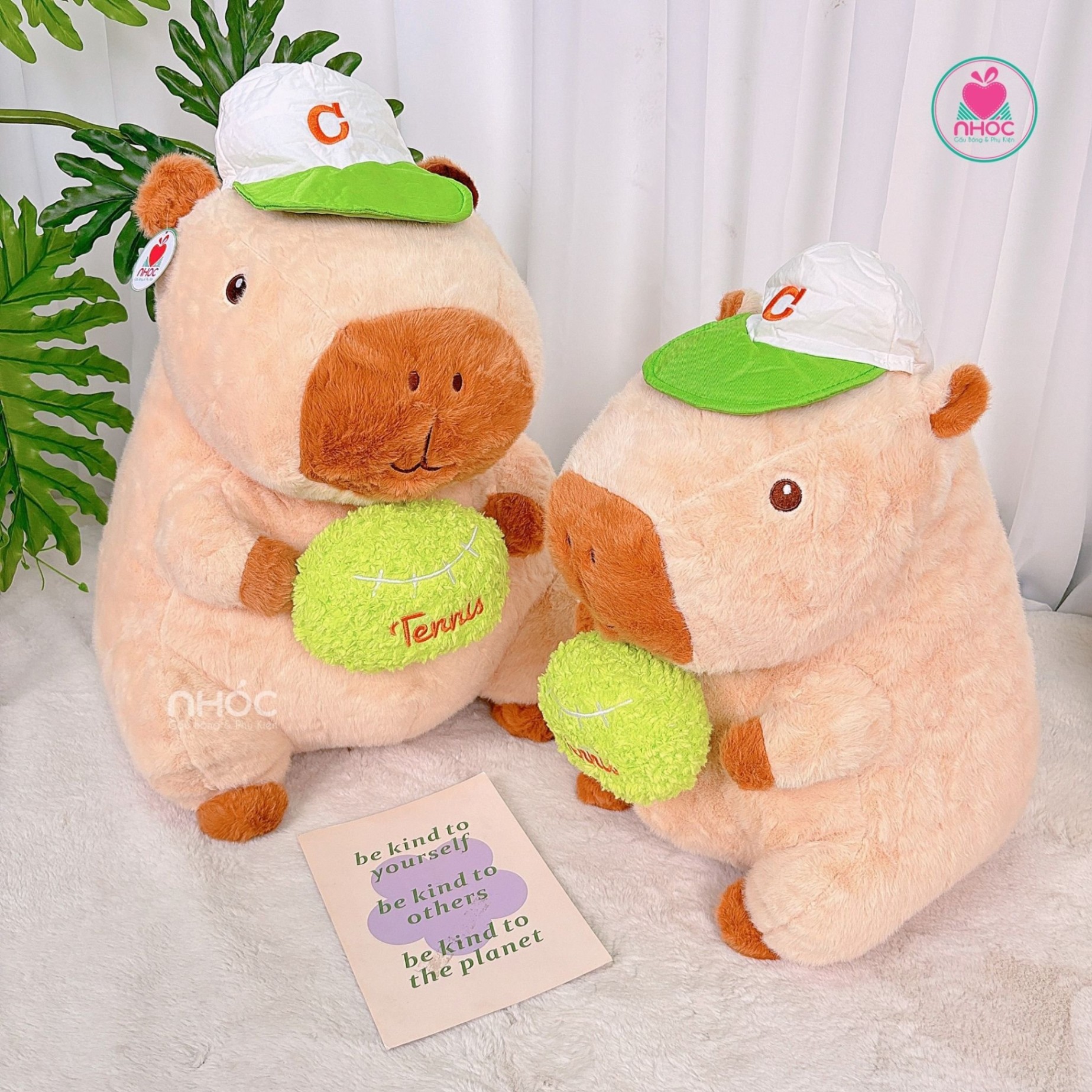 Thú bông Capybara kéo Tennis - Kem - 50480