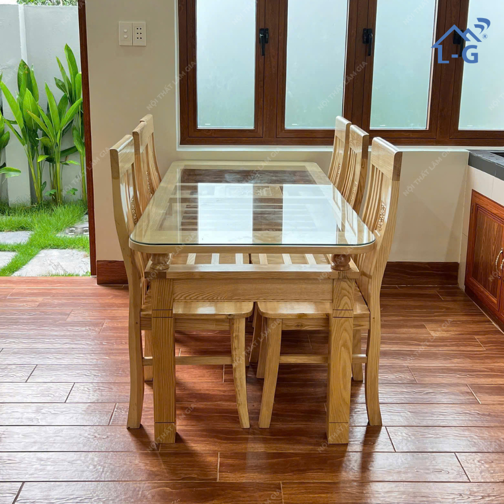 Bộ Bàn Ăn Gỗ Sồi Oval Mặt Kính+ Ghế Lâm Gia (BBAGGOMK)
