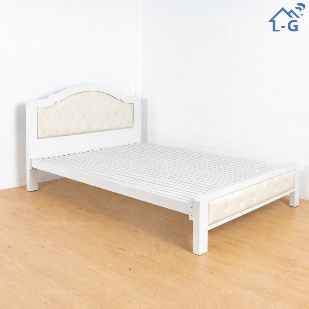 Giường Sắt Đơn Hộp 5x10 Đầu Nệm Nhung (GS-DNN)