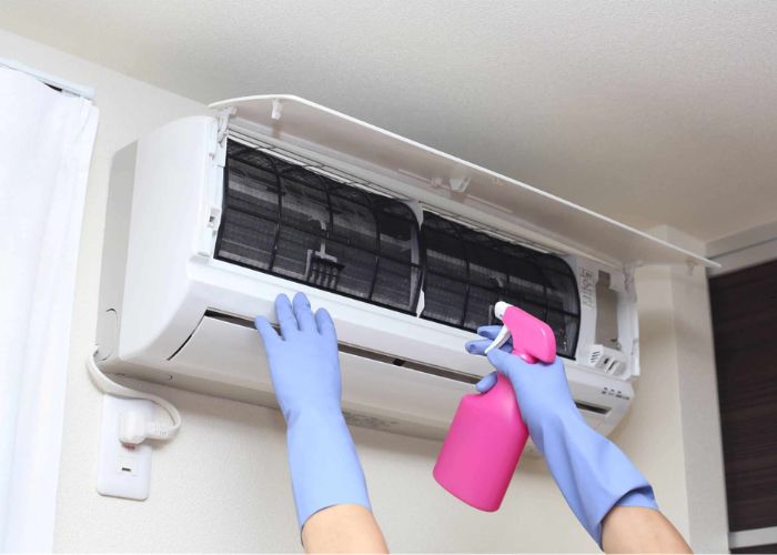 Các bước tự vệ sinh máy lạnh tại nhà đúng cách, đơn giản
