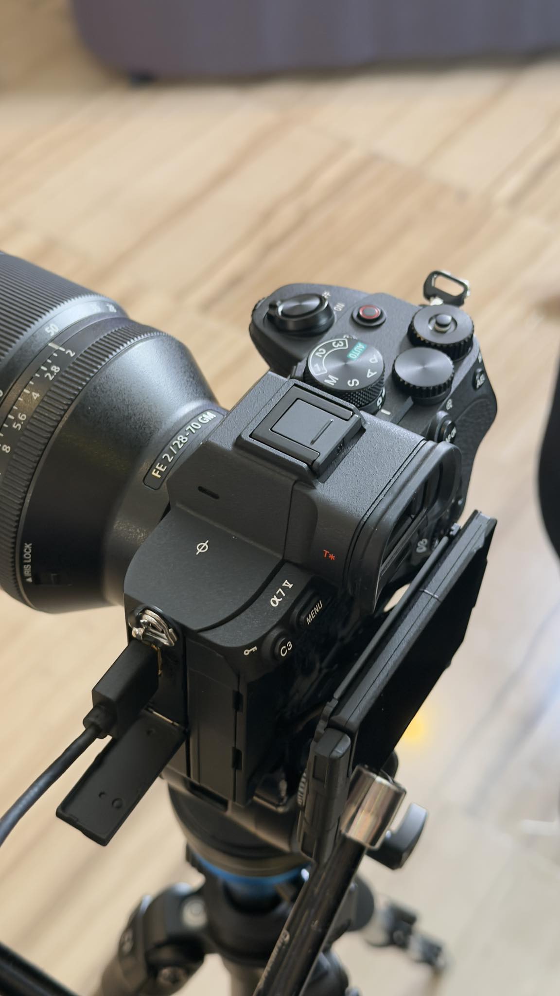 Sony-da-chinh-thuc-cong-bo-ra-mat-Sony-A7-V-hom-nay-2-12-2025-_591475301_854524110633201_4055915596424642443_n-1.jpg