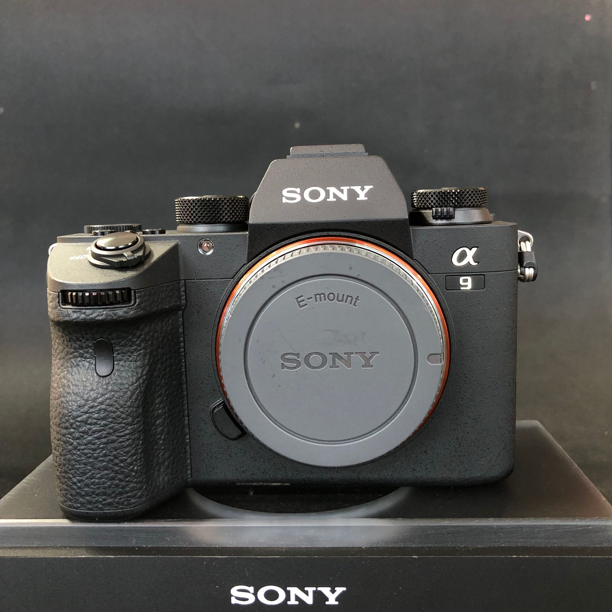 Máy ảnh Sony Alpha A9 - Cũ