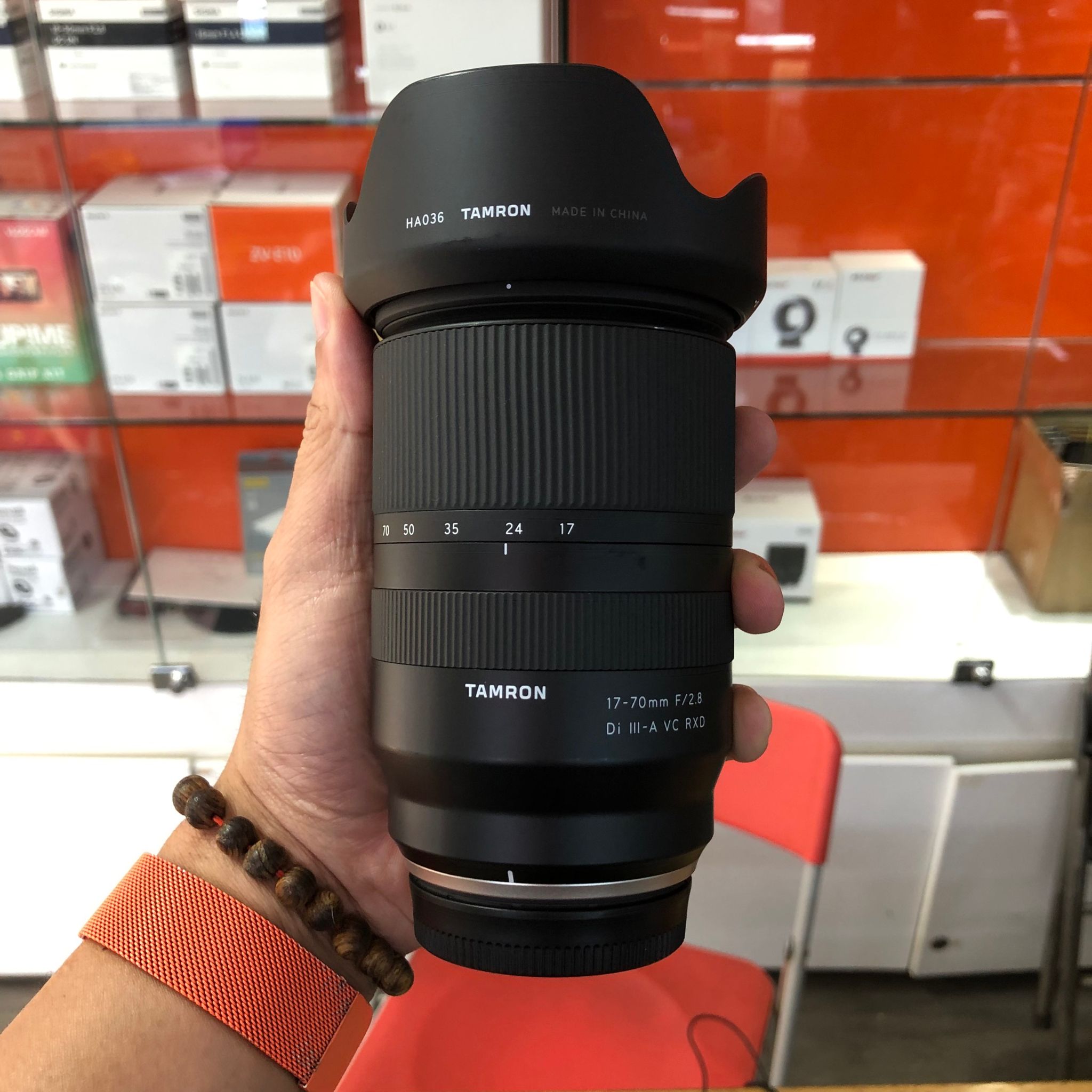 Tamron 17-70mm f/2.8 Di III-A VC RXD For Fuji - CŨ