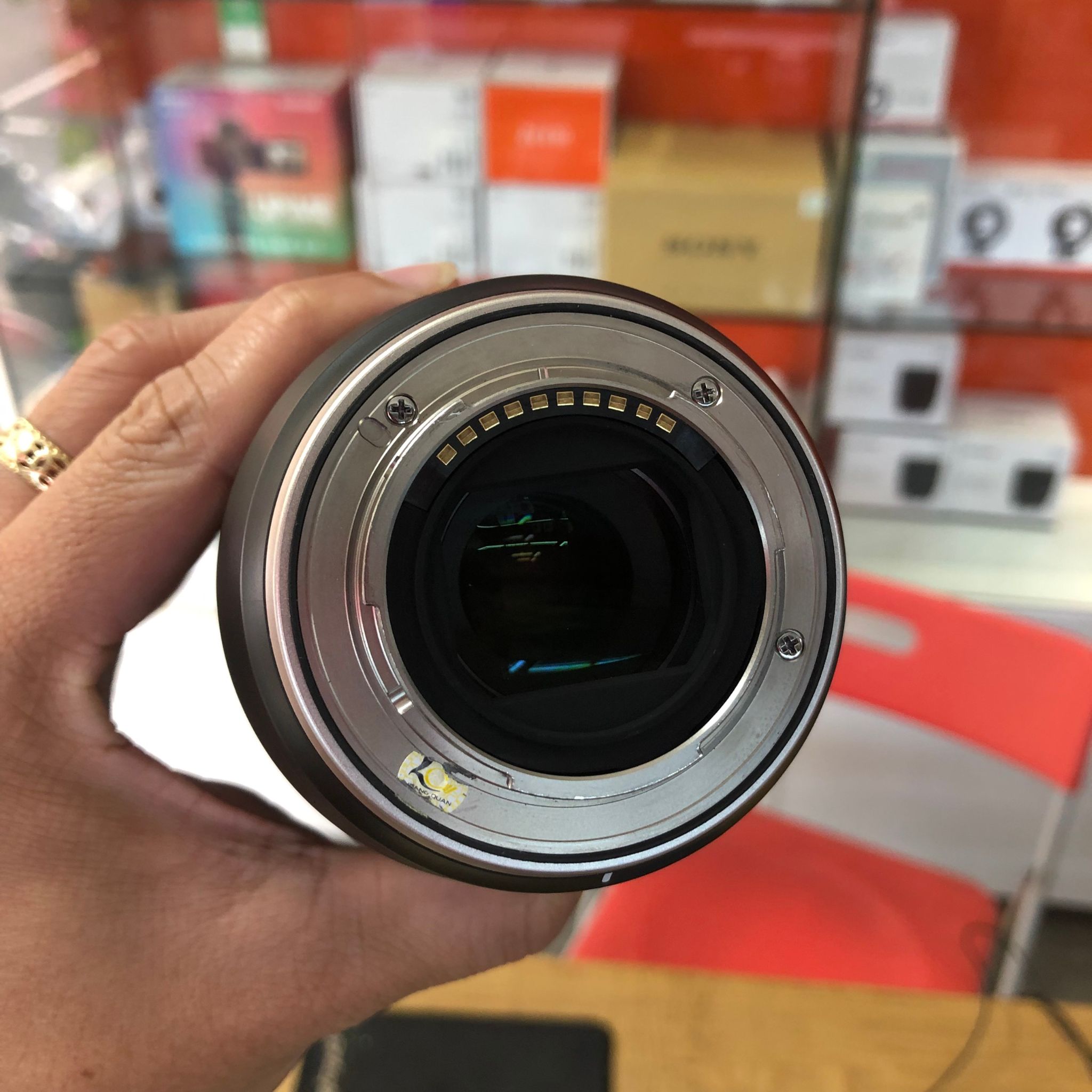 Tamron 17-70mm f/2.8 Di III-A VC RXD For Fuji - CŨ