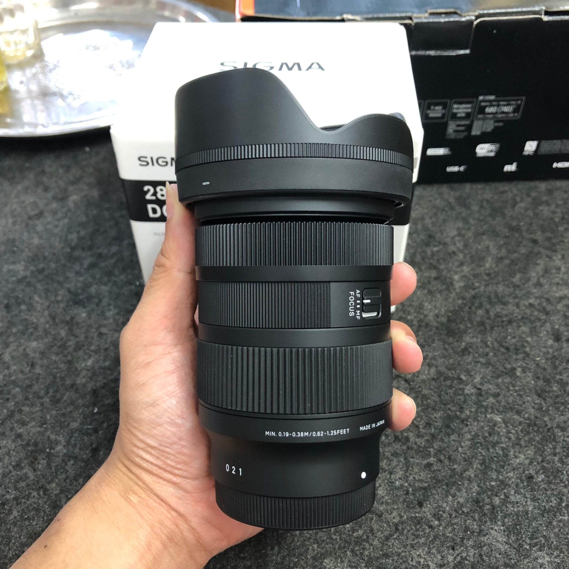 Ống kính Sigma 28-70mm f/2.8 DG DN for Sony - CŨ