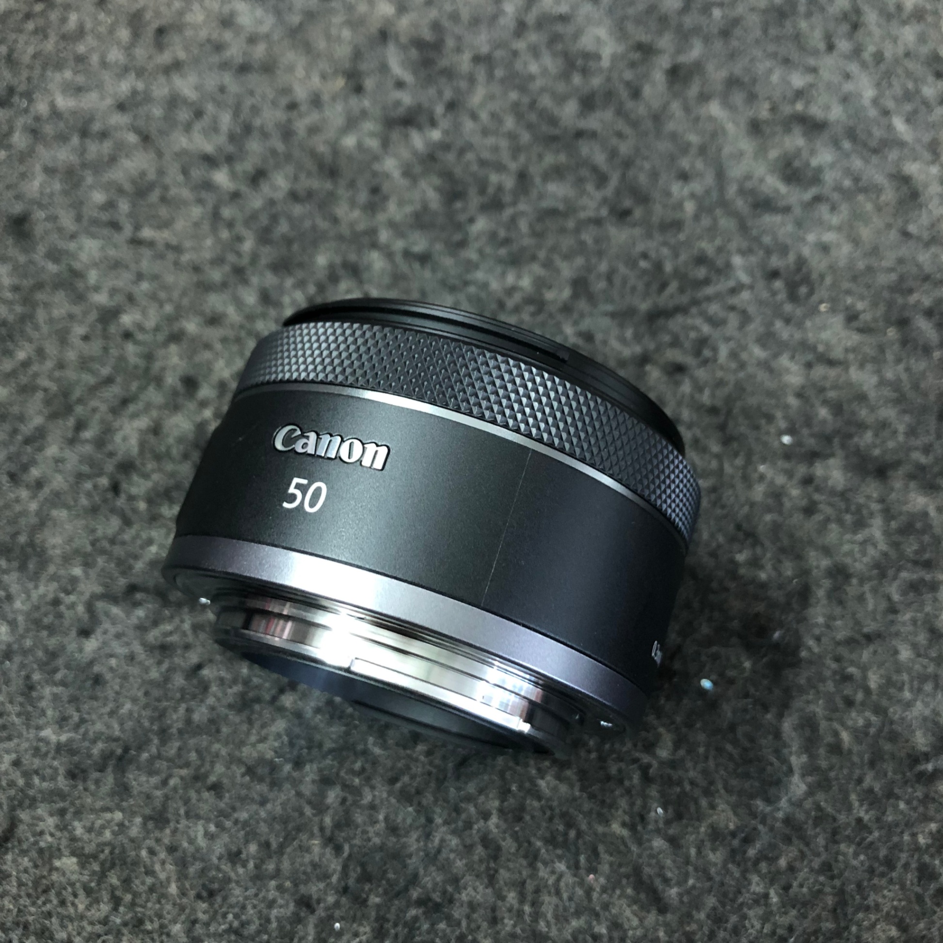 Ống kính Canon RF 50mm F1.8 STM - CŨ