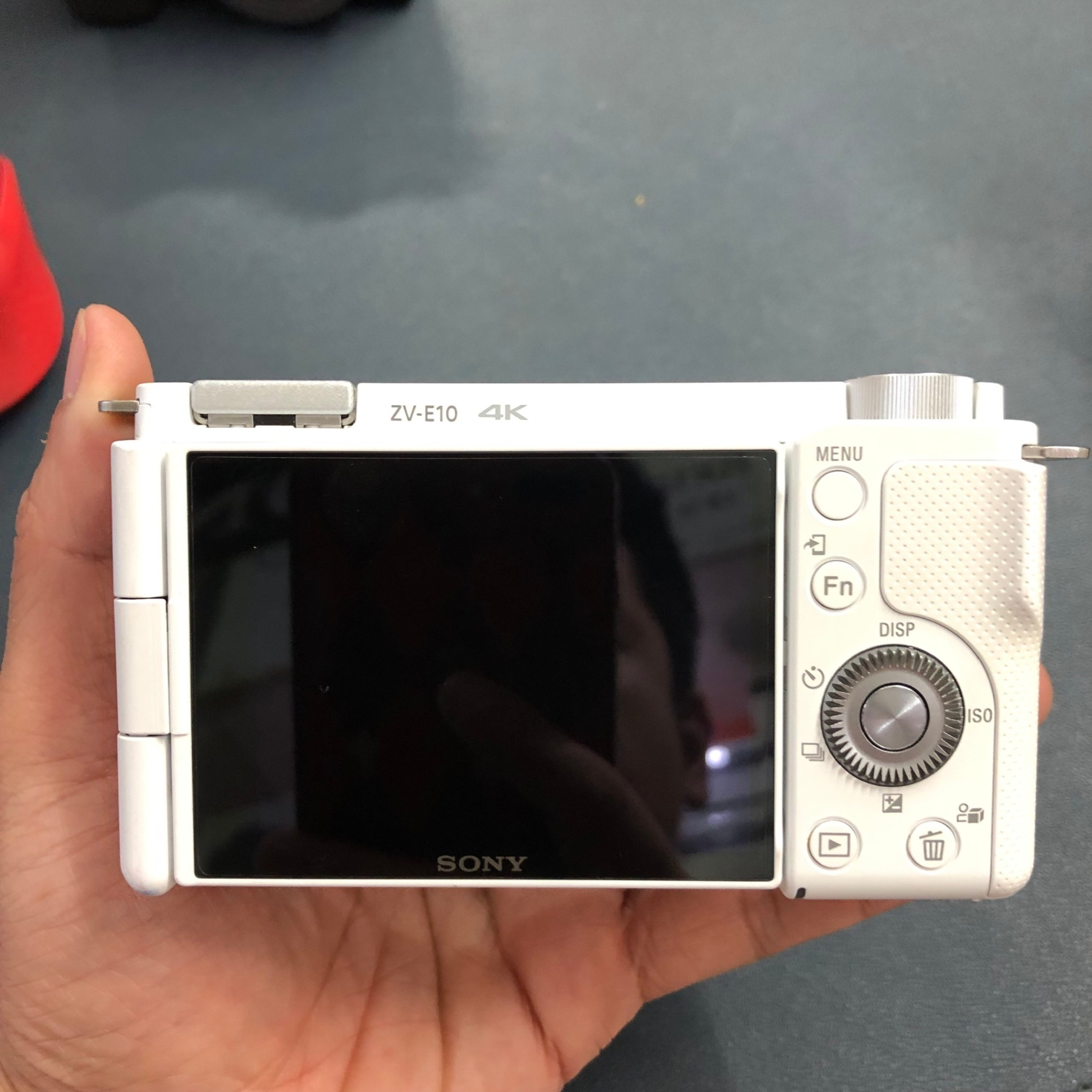 Máy Ảnh Sony ZV-E10 (Body) - White - Cũ