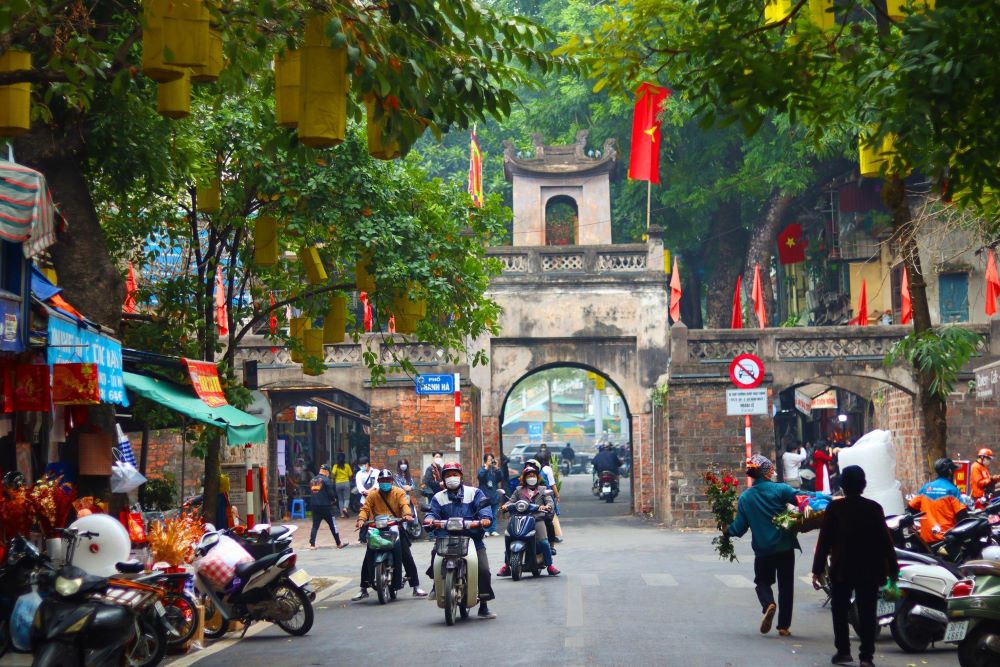 4 Days Hanoi & Lan Ha Bay Premium Escape: Pristine Waters & Heritage