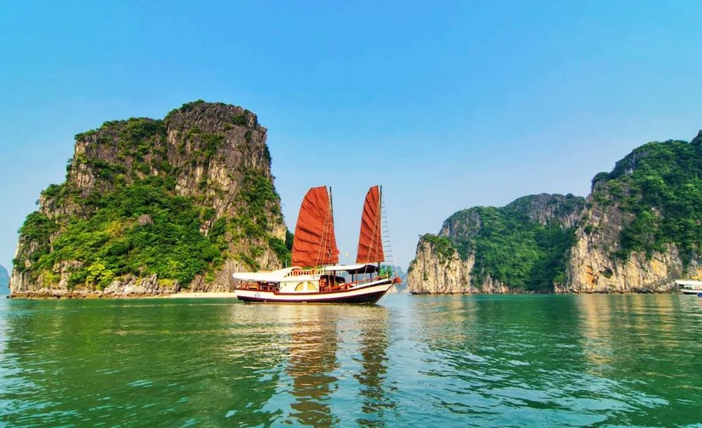 6-Day Northern Vietnam Signature Journey: Wonders of Land & Sea