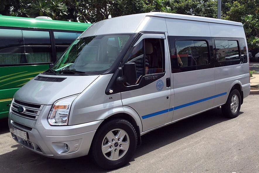 Private Departure Transfer: Ho Chi Minh City Hotels to Tan Son Nhat Airport