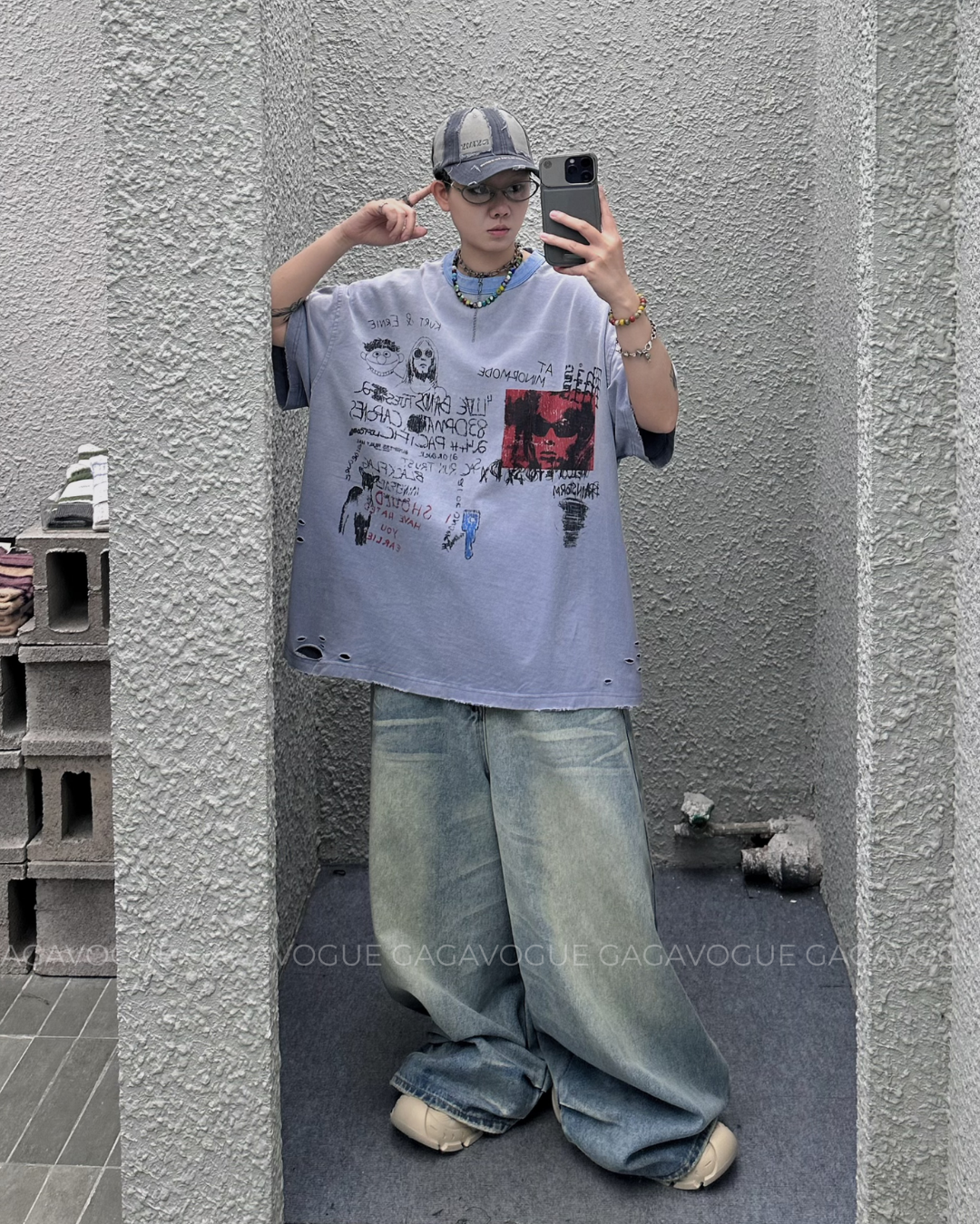 GAGAVOGUE KURT & ENEMY DISTRESSED TEE