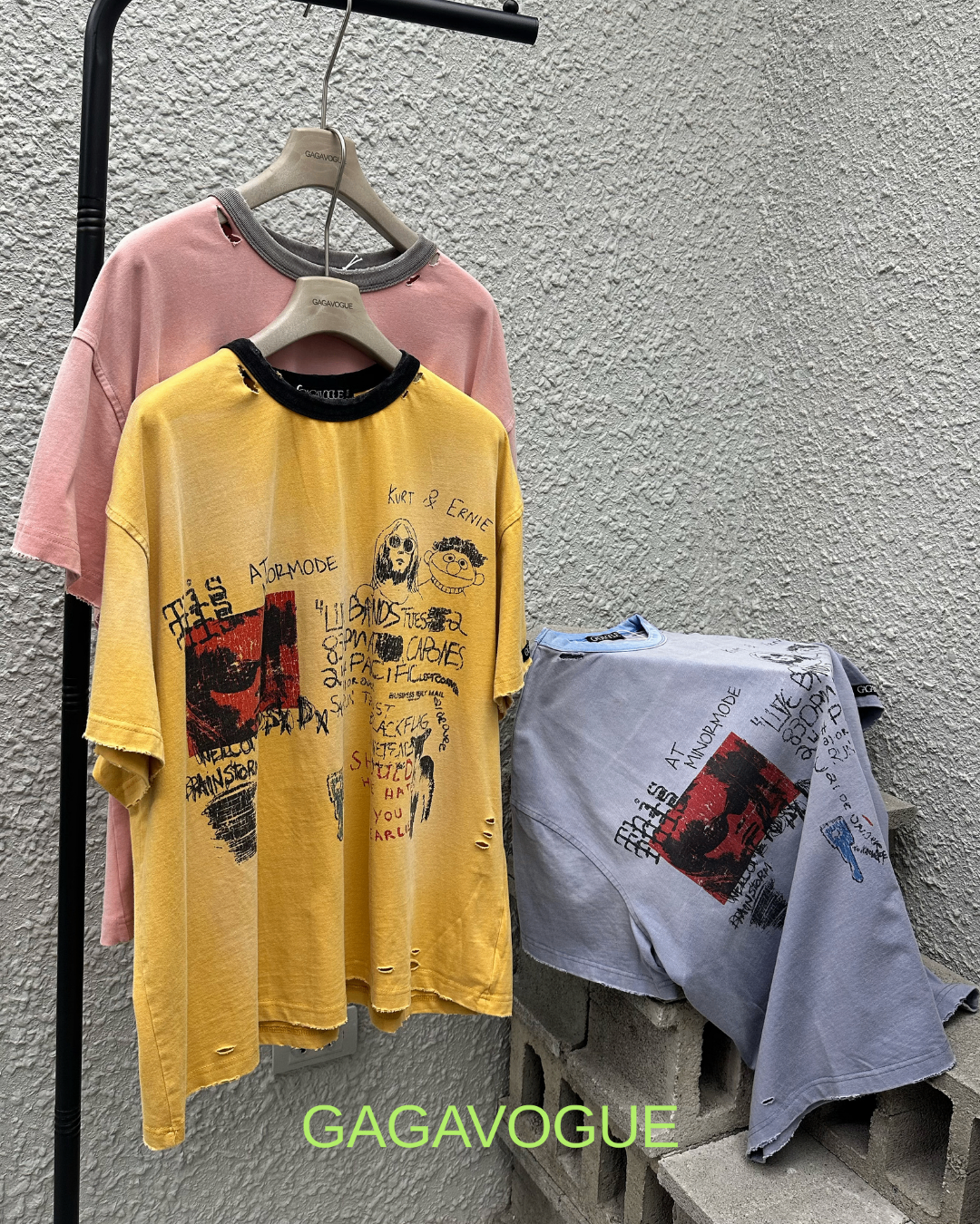 GAGAVOGUE KURT & ENEMY DISTRESSED TEE