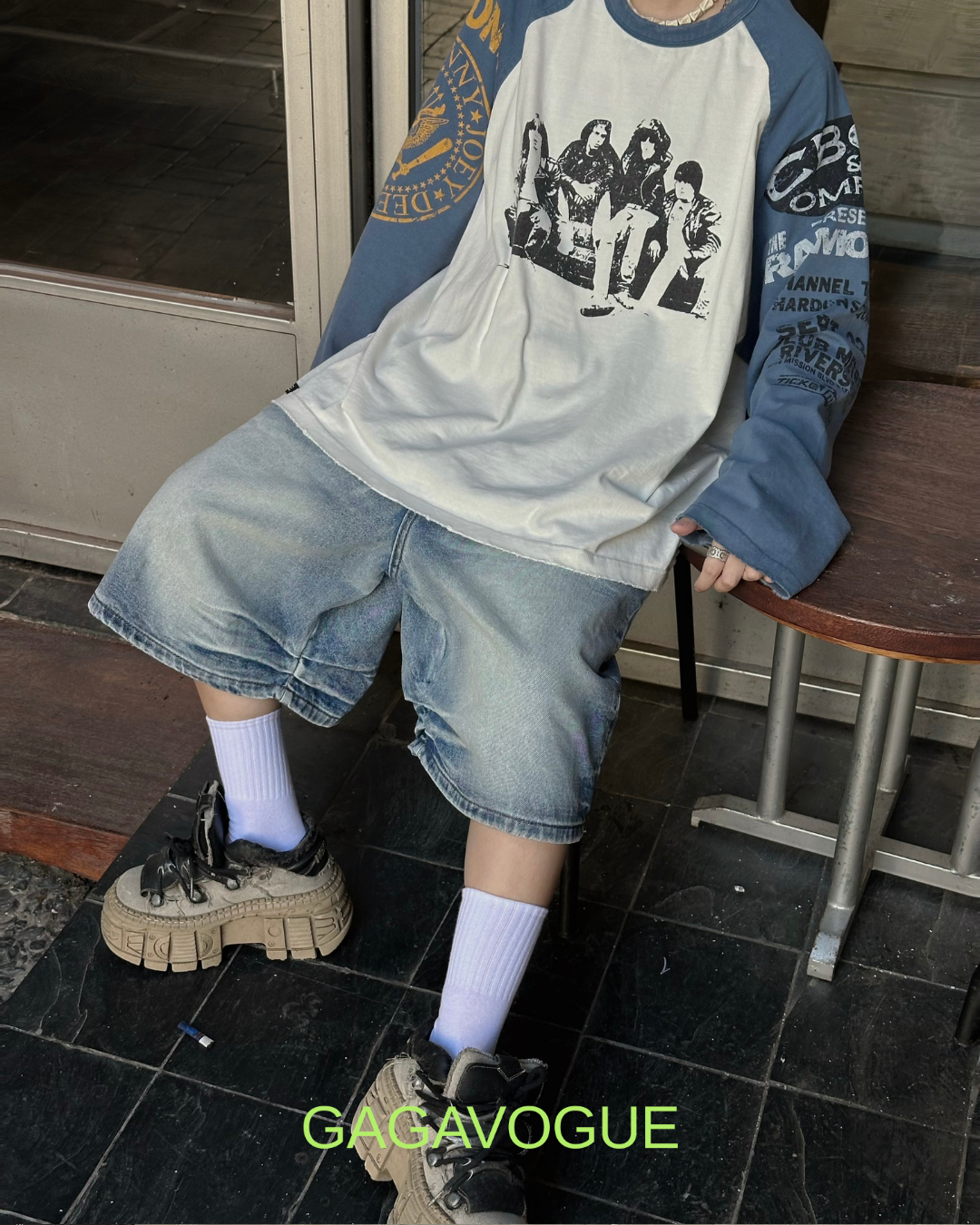GAGAVOGUE VINTAGE RAGLAN GRAPHIC LONG SLEEVE