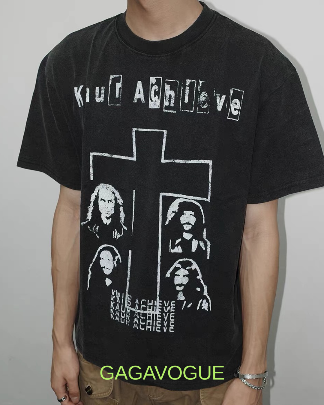 GAGAVOGUE VINTAGE CROSS GRAPHIC TEE