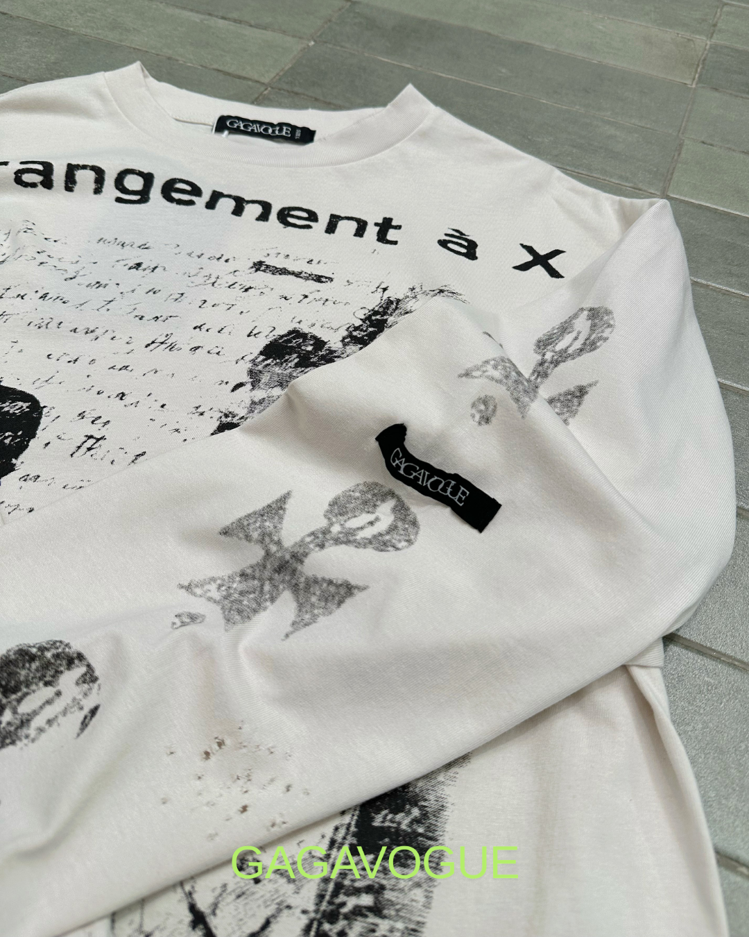 GAGAVOGUE DÉRANGEMENT À X ARCHIVE GRAPHIC SWEATSHIRT