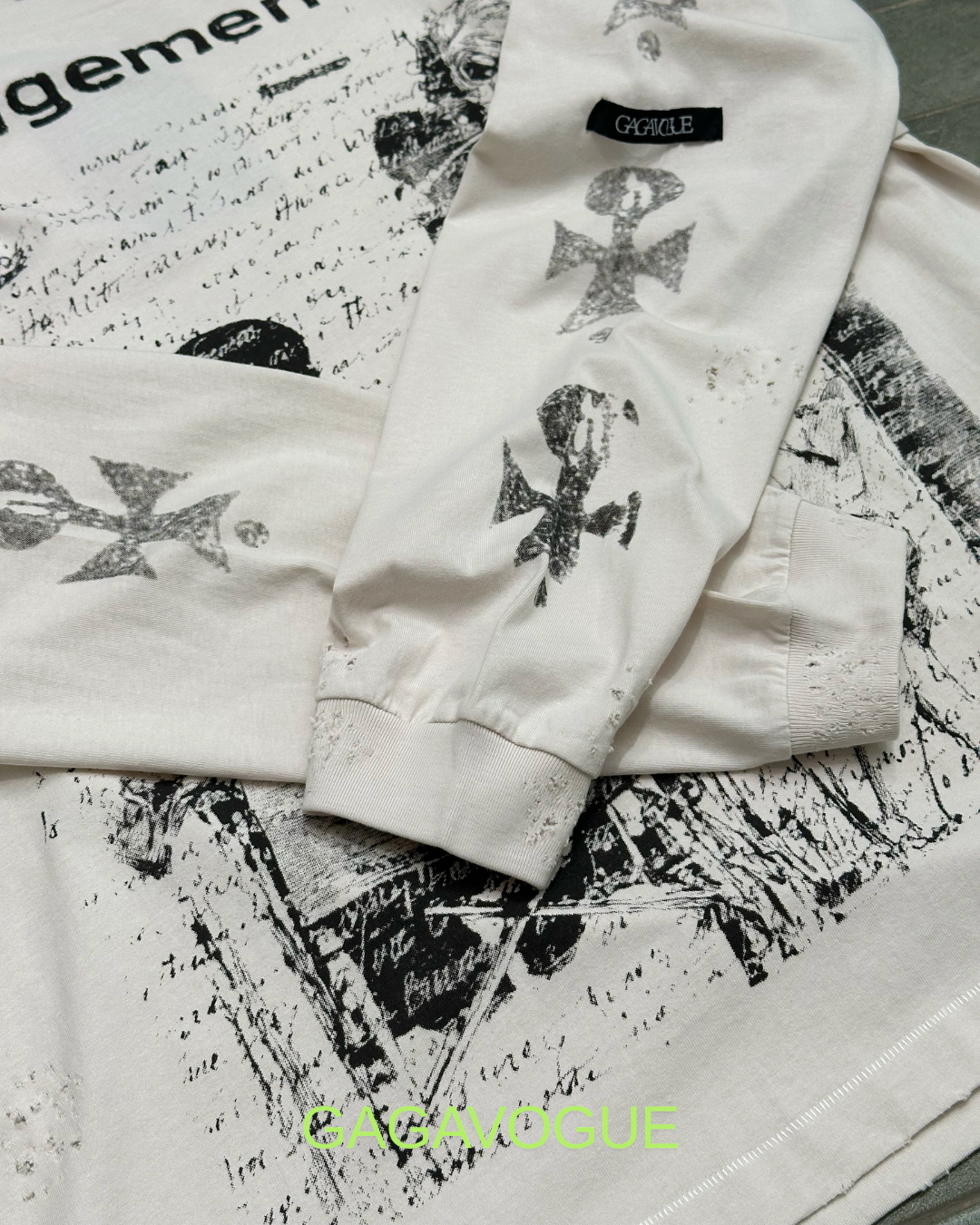 GAGAVOGUE DÉRANGEMENT À X ARCHIVE GRAPHIC SWEATSHIRT