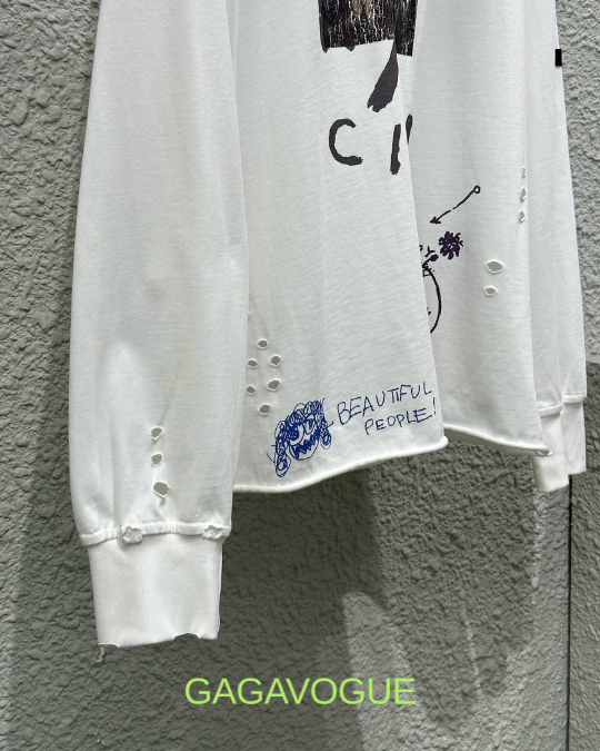 GAGAVOGUE LIVE FROM NEW YORK DISTRESSED LONG SLEEVE T-SHIRT
