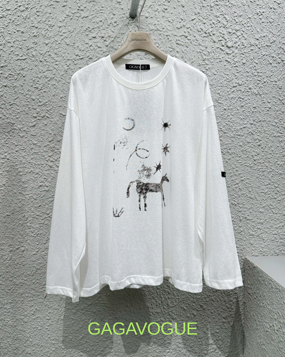 GAGAVOGUE CELESTIAL HORSE GRAPHIC LONG SLEEVE T-SHIRT