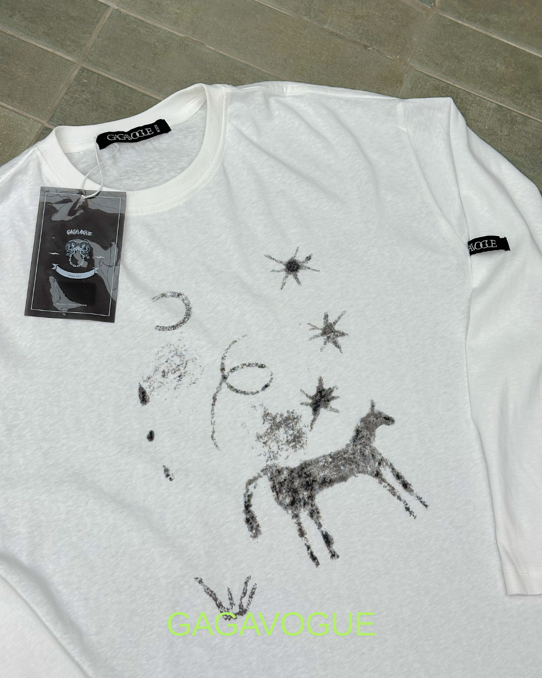 GAGAVOGUE CELESTIAL HORSE GRAPHIC LONG SLEEVE T-SHIRT