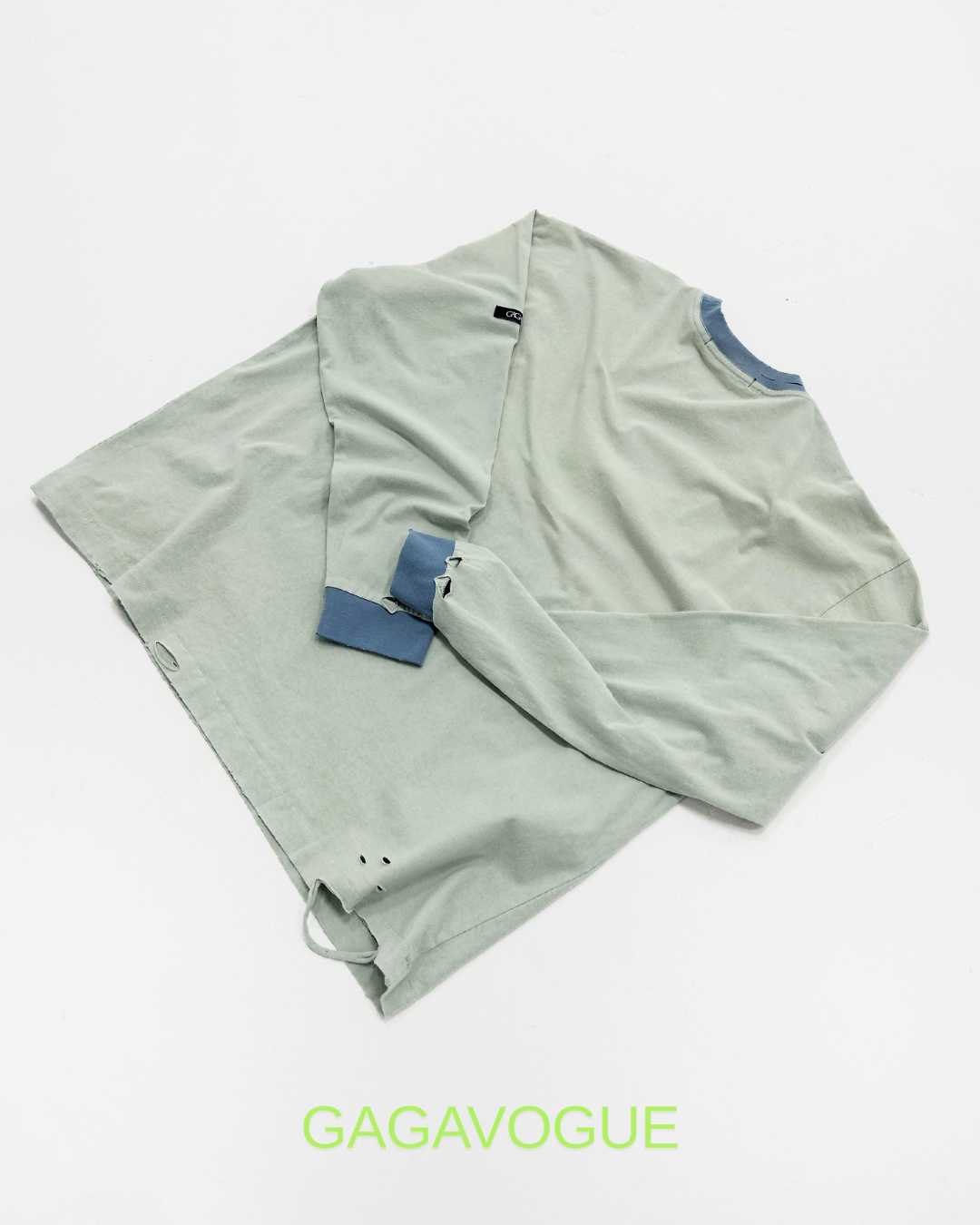 GAGAVOGUE VINTAGE MINT DISTRESSED LONG SLEEVE TEE
