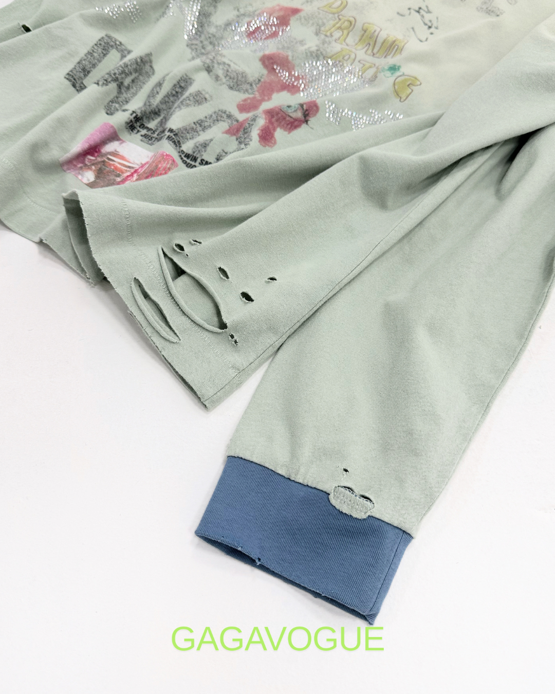 GAGAVOGUE VINTAGE MINT DISTRESSED LONG SLEEVE TEE