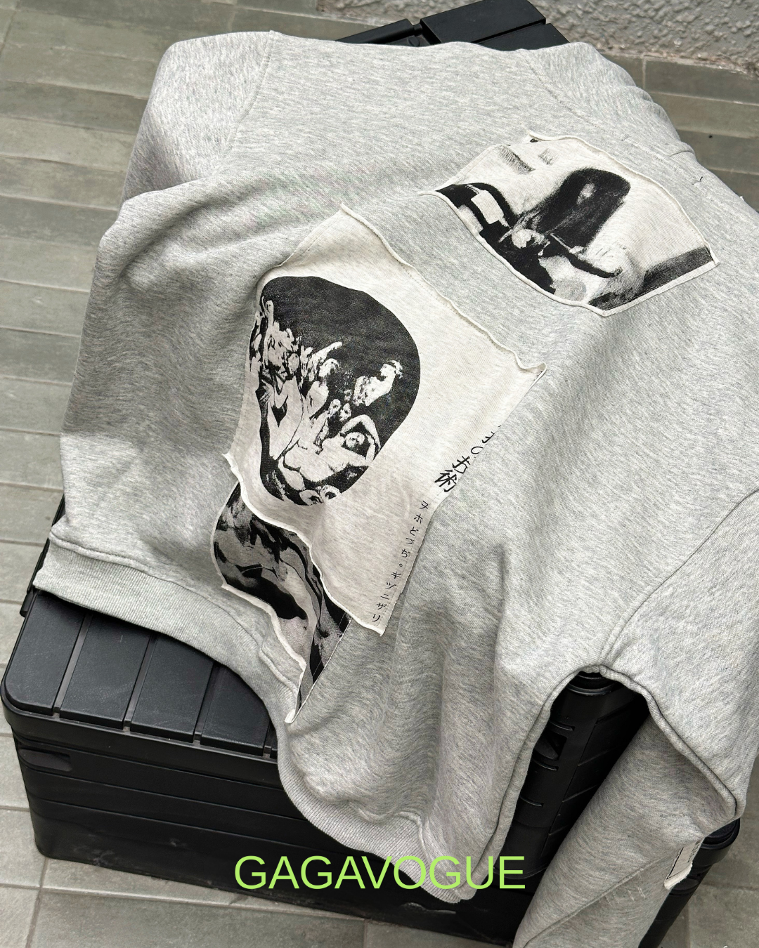 GAGAVOGUE VINTAGE GRAPHIC ZIP HOODIE
