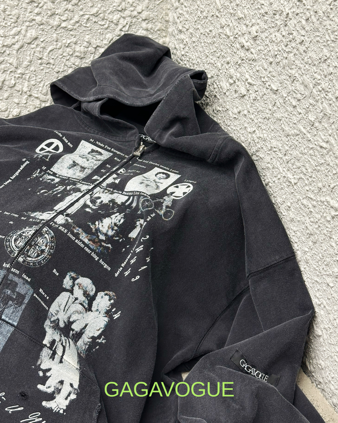 GAGAVOGUE VINTAGE COLLAGE ZIP HOODIE