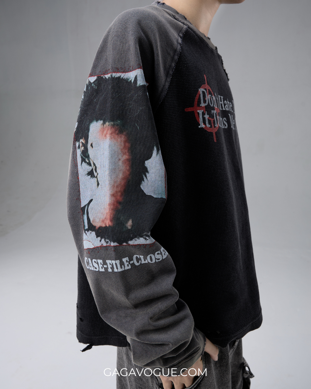 GAGAVOGUE GRAPHIC PRINT CONTRAST PANEL RAGLAN LONG SLEEVE T-SHIRT