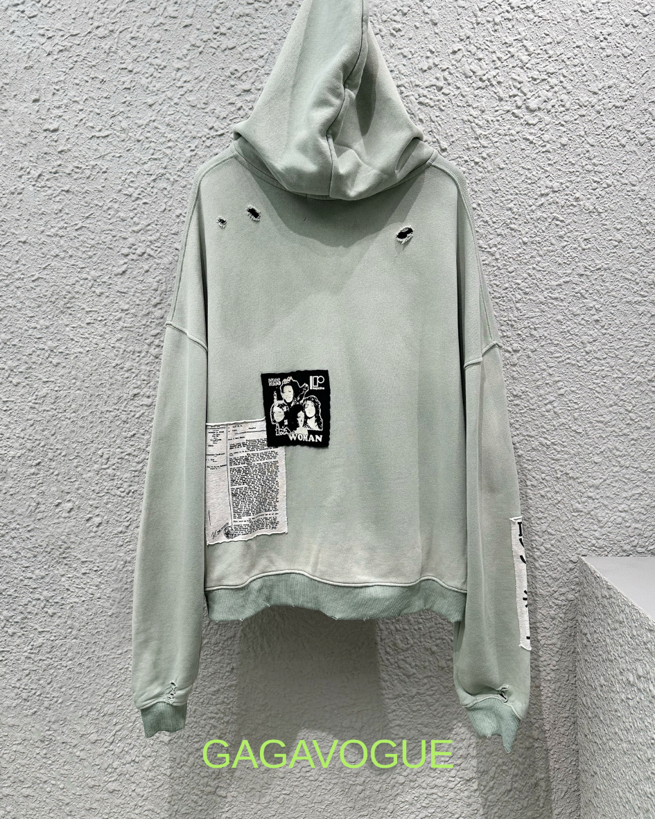 GAGAVOGUE DISTRESSED PORTRAIT GRAPHIC ZIP-UP HOODIE