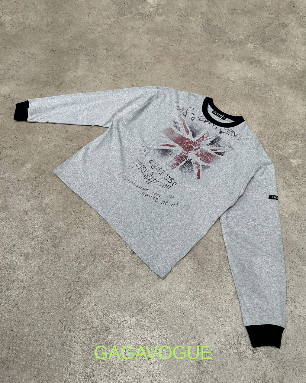 GAGAVOGUE UNION JACK GRAPHIC LONG SLEEVE T-SHIRT