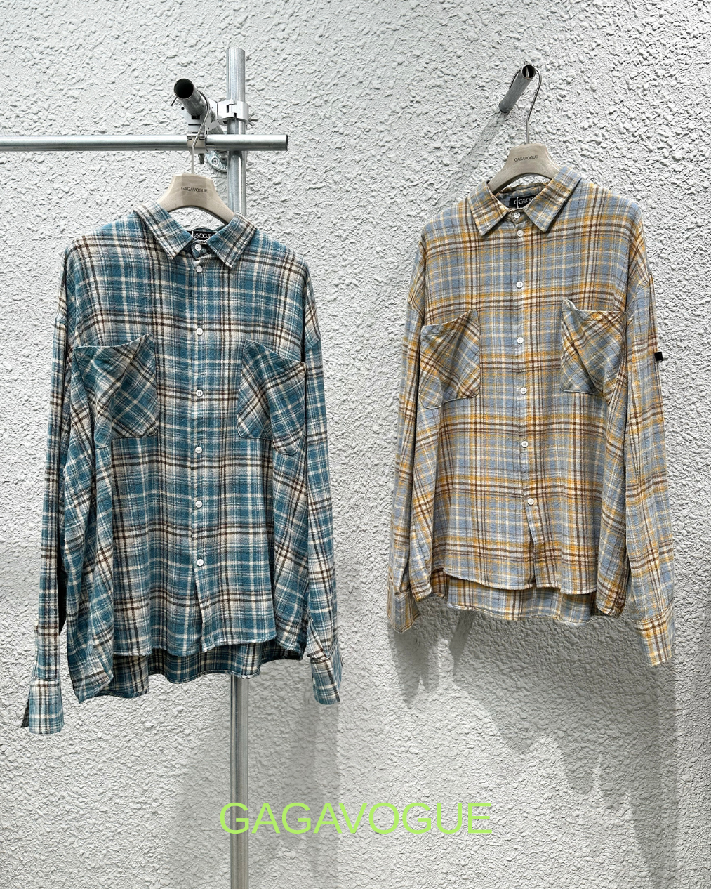 GAGAVOGUE PLAID DOUBLE POCKET OVERSIZED BUTTON-UP SHIRT