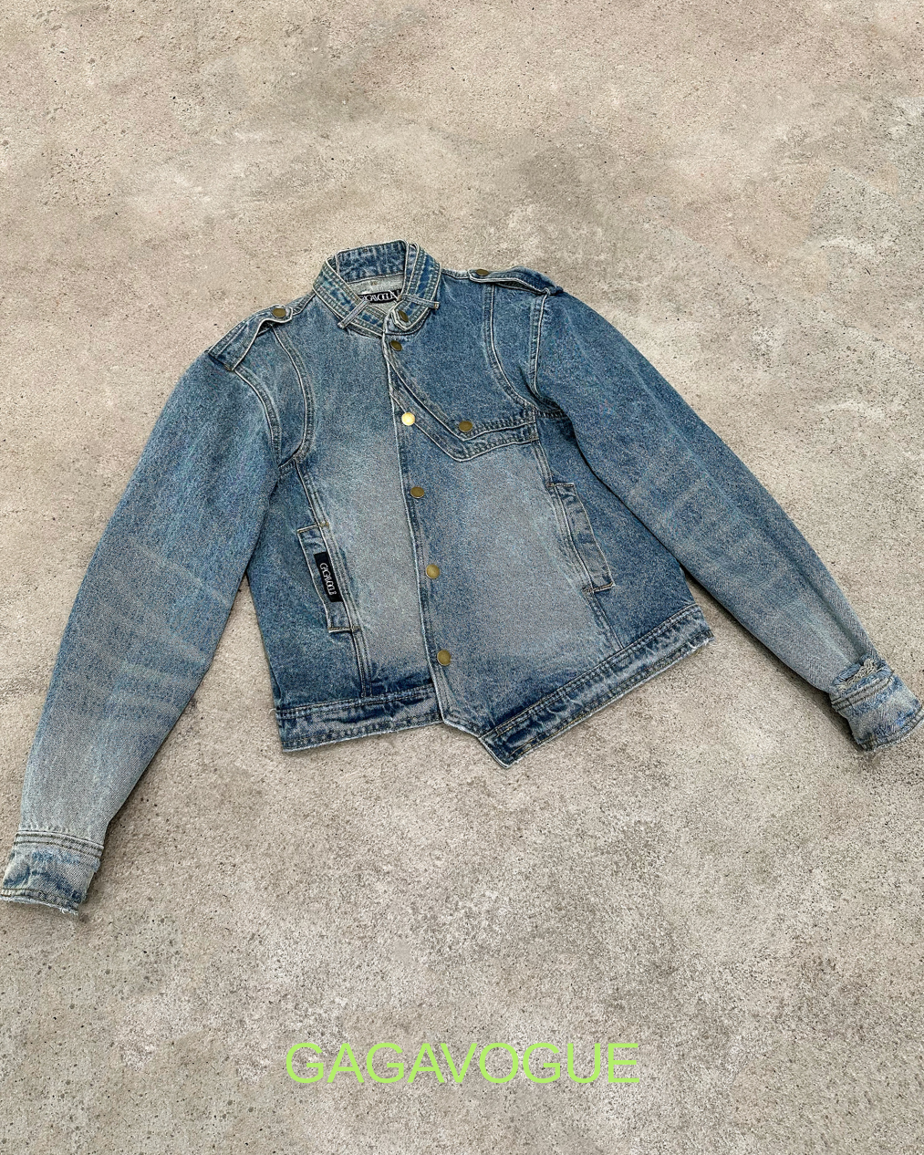 GAGAVOGUE BLUE ASYMMETRIC DENIM BUTTON-UP JACKET