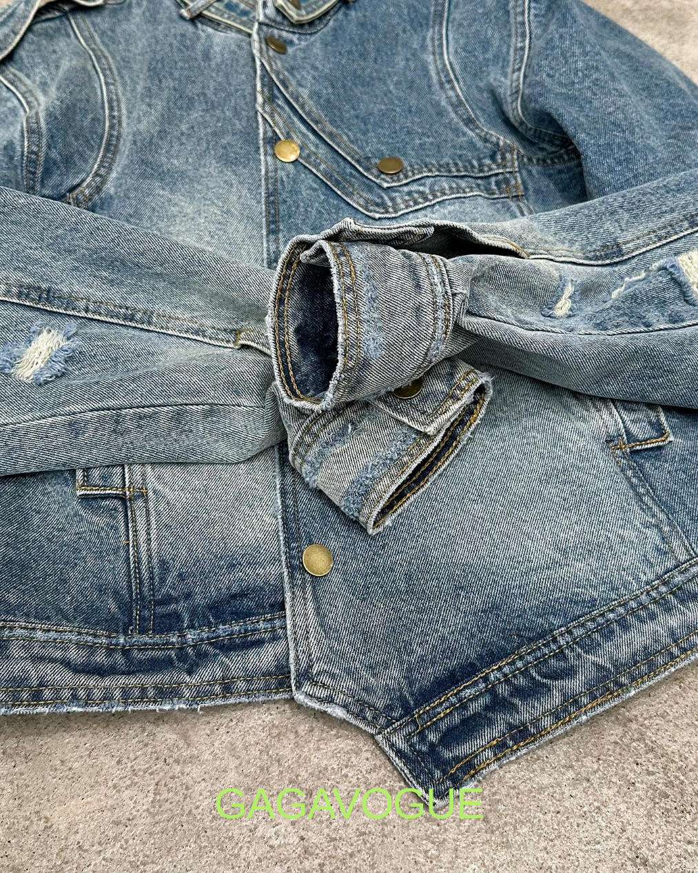 GAGAVOGUE BLUE ASYMMETRIC DENIM BUTTON-UP JACKET