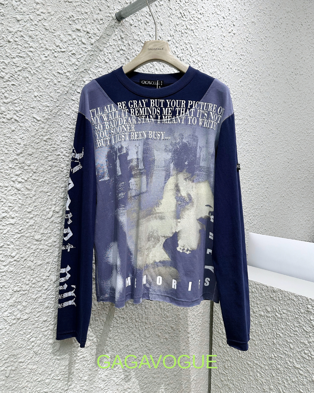 GAGAVOGUE NAVY MEMORY GRAPHIC MESH PANEL LONG SLEEVE T-SHIRT