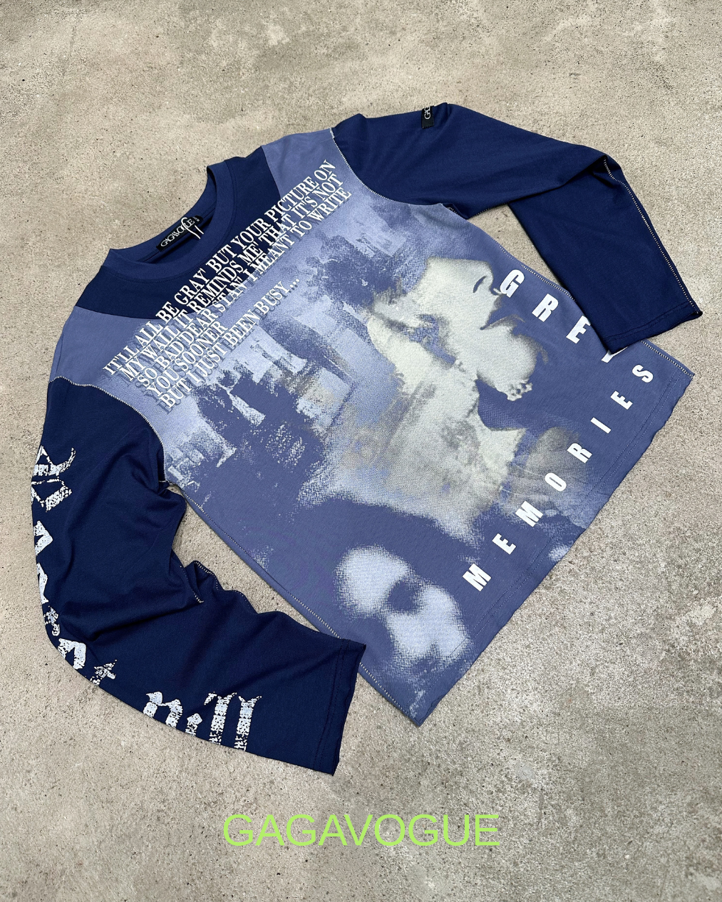 GAGAVOGUE NAVY MEMORY GRAPHIC MESH PANEL LONG SLEEVE T-SHIRT