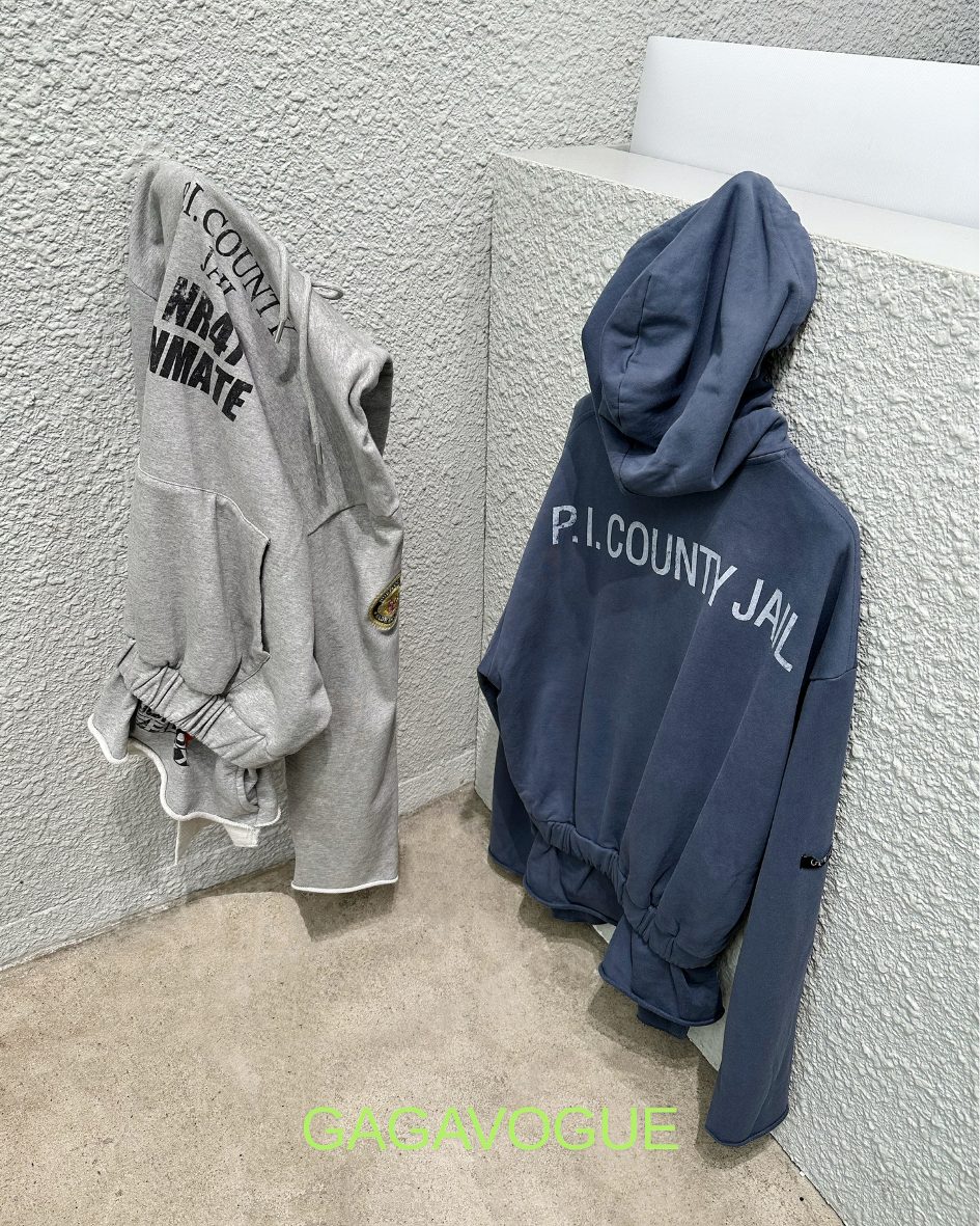GAGAVOGUE P.I. COUNTY INMATE GRAPHIC DECONSTRUCTED HOODIE