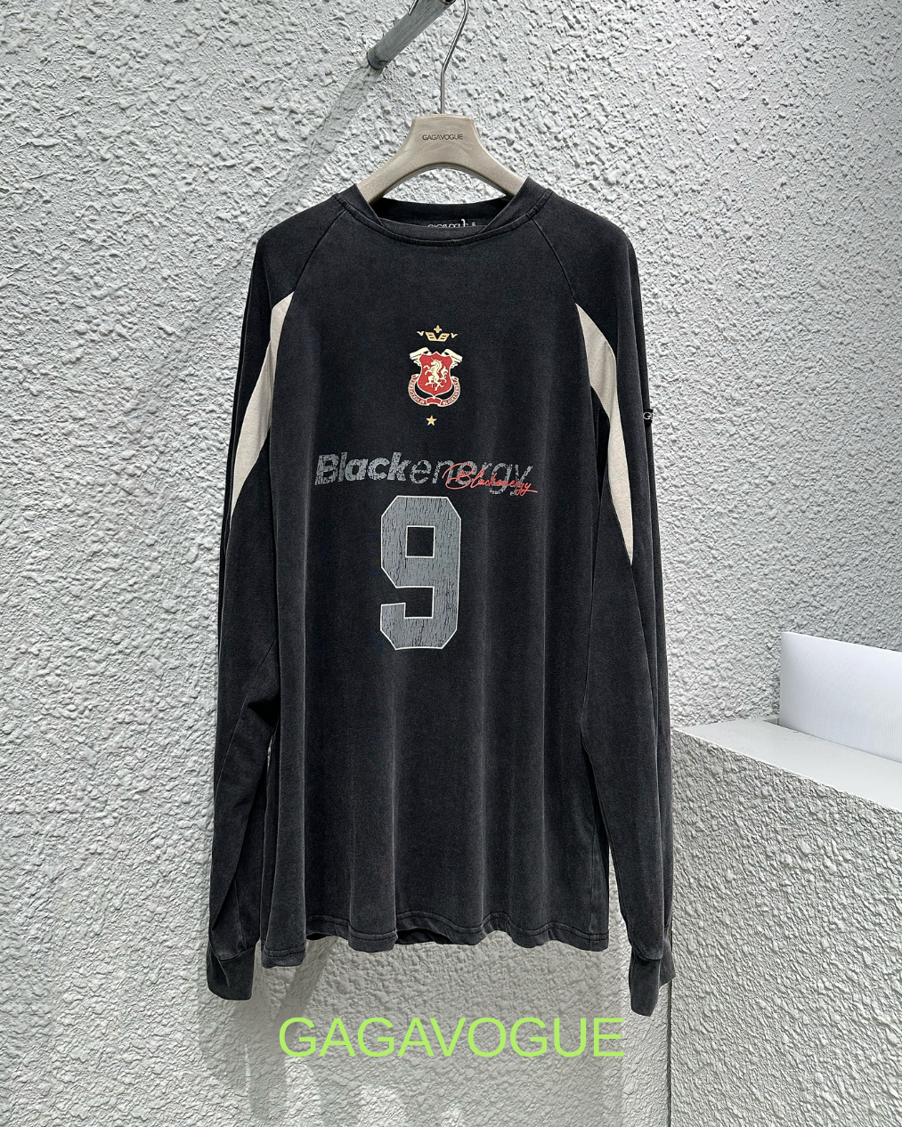 GAGAVOGUE BLACK ENERGY NUMBER 9 RAGLAN LONG SLEEVE TEE